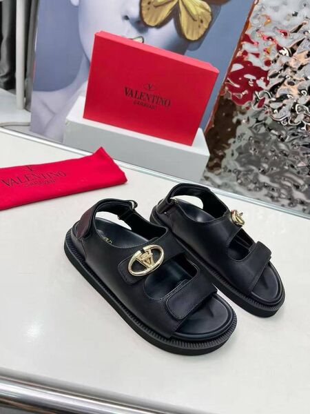 Женские сандалии Valentino женский кожа черный r9050192-1-2