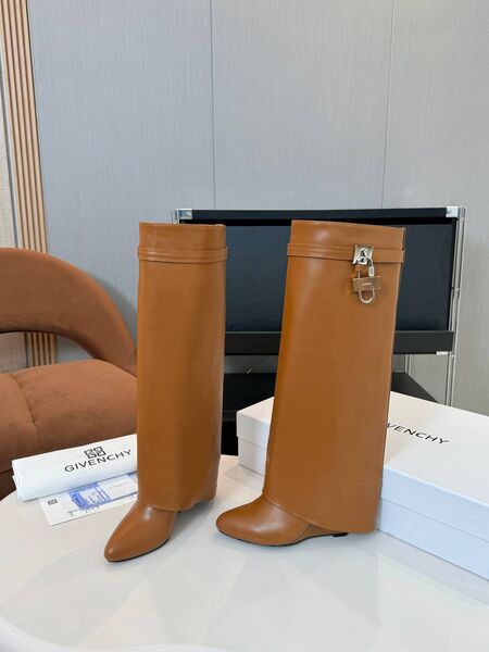Женские сапоги-слипоны Givenchy o8544103-6