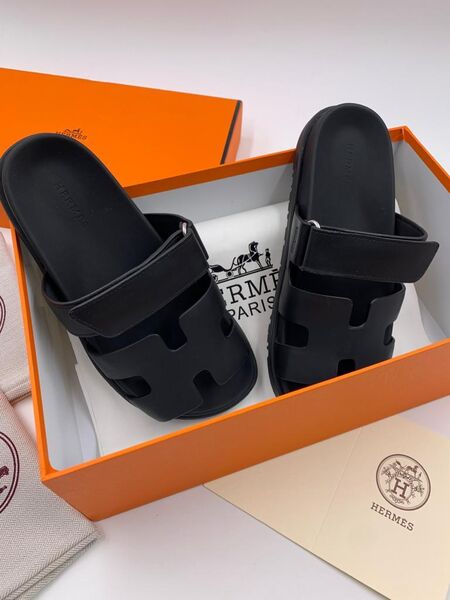 Шлепки Hermès женский кожа черный 89425-3