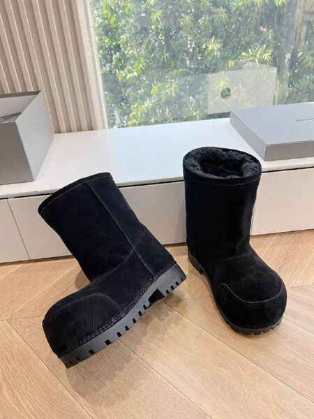 Женские ботинки Balenciaga Women's Alaska Fur Bootie женский замша черный y7373091-1-4