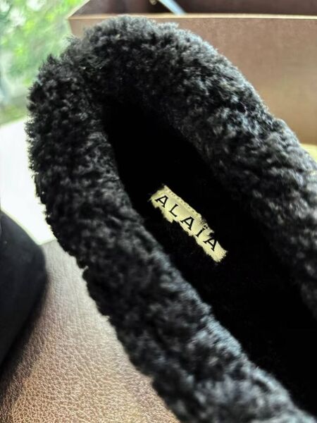 Женские зимние туфли Alaïa женский замша черный u6282186-1-3