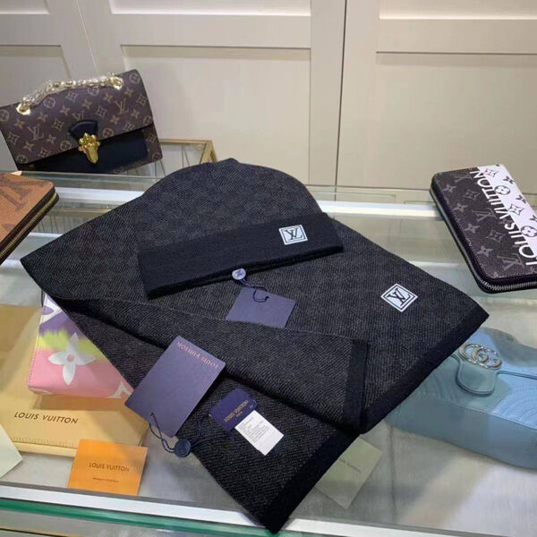 Мужской коплект Louis Vuitton мужской вязаная ткань синий 135746-2
