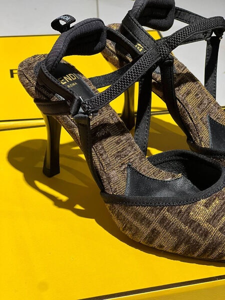 Туфли Fendi женский текстиль 150454-2