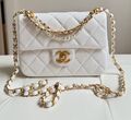 Сумка Chanel женский кожа белый 155756-1