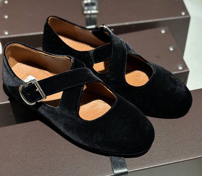 Балетки Alaïa женский замша черный 148038