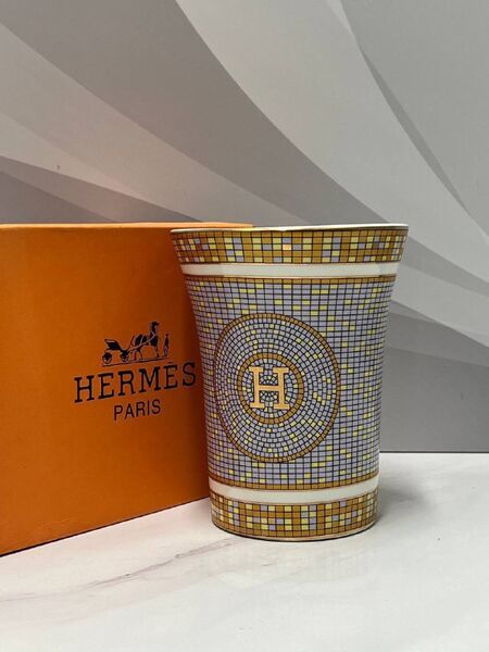 Фарфоровая ваза Hermès фарфор j6019784-1