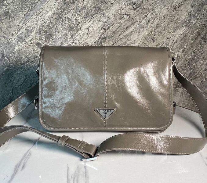 Мужская сумка мессенджер Prada мужской кожа графитовый 173419