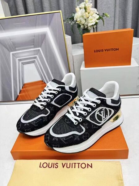 Кроссовки Louis Vuitton Neo Run Away женский кожа черный n2775269-1-3