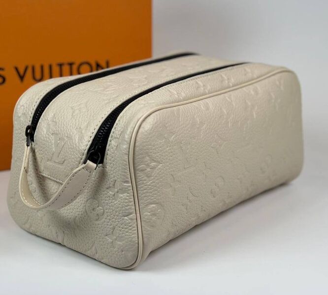 Несессер косметичка Louis Vuitton женский кожа белый 152405