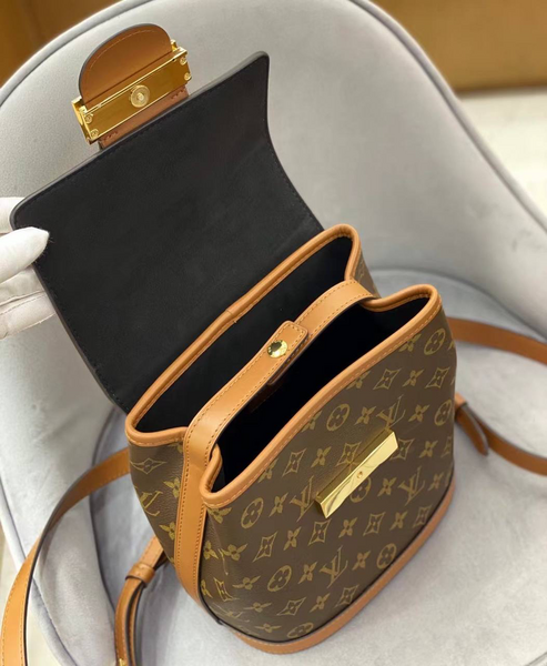 Рюкзак Louis Vuitton женский канва 65167-7