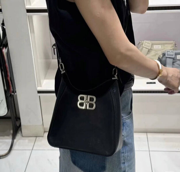 Сумка Balenciaga женский кожа черный 165826-2