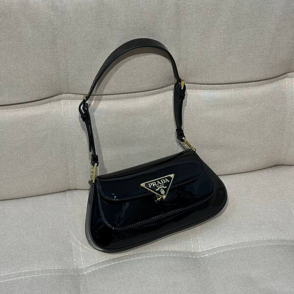 Сумка Prada женский кожа черный 149592-2