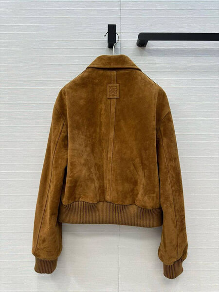 Куртка Loewe женский замша бежевый 197891-4