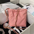 Сумка Chanel 22 женский кожа розовый 126353-3