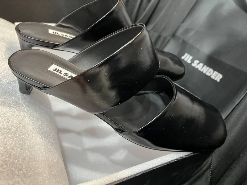 Шлепки Jil Sander женский кожа черный 155084-6