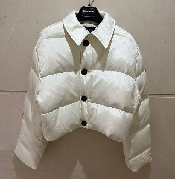 Пуховик Louis Vuitton женский белый 164542