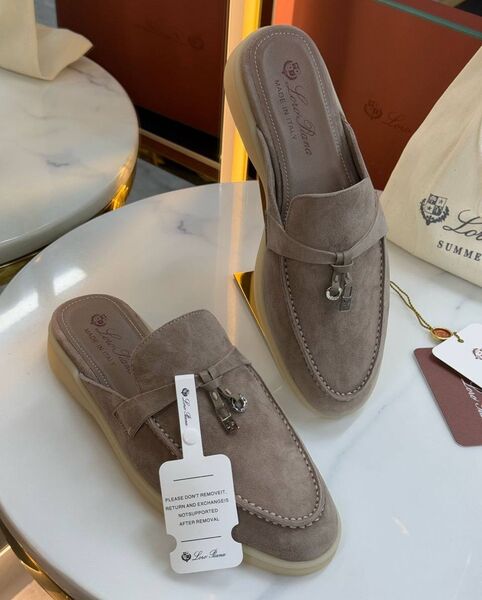 Сабо Loro Piana женский замша бежевый 183839