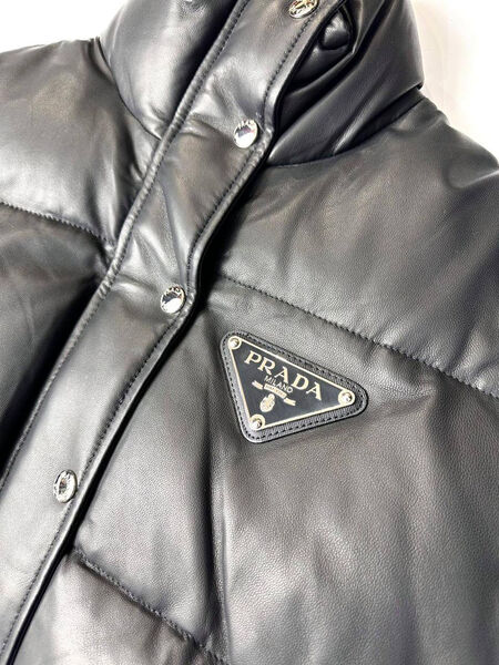 Куртка Prada женский кожа черный 129410-3