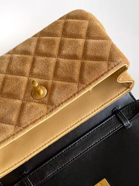 Сумка Chanel женский кожа черный 192436-8