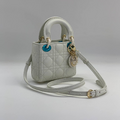Сумка Christian Dior Lady женский кожа белый 74245-2