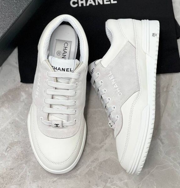 Кроссовки Chanel женский кожа белый 188851
