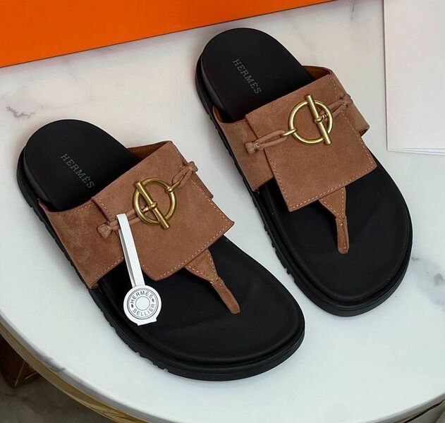 Шлепки Hermès женский замша бежевый 181241