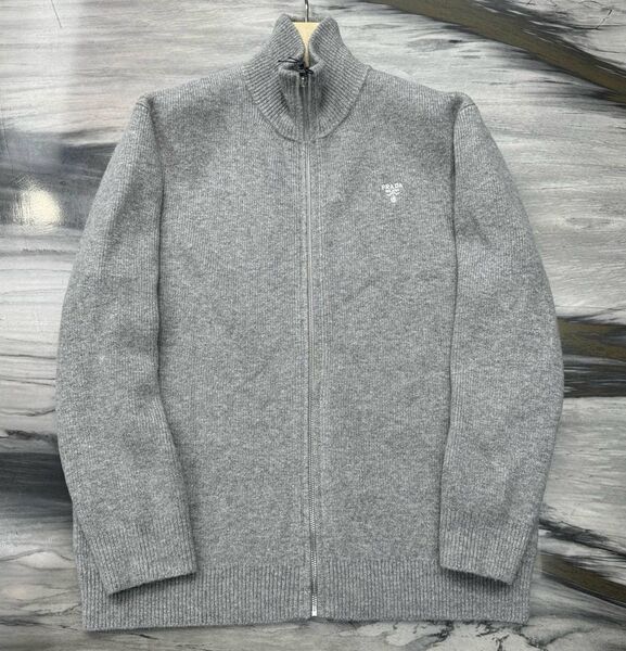 Мужской кардиган Prada мужской вязаная ткань графитовый 170737