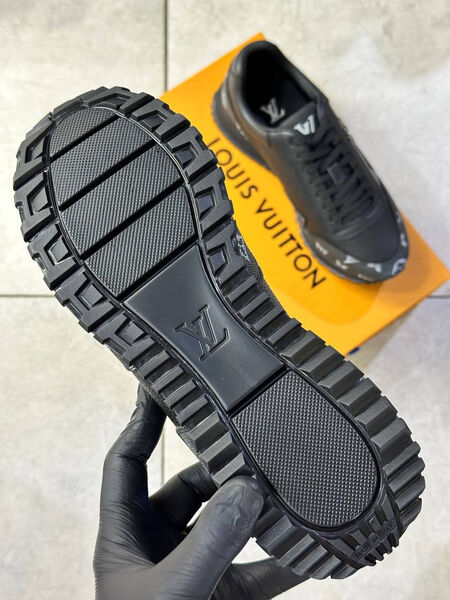 Мужские кроссовки Louis Vuitton мужской кожа черный 172993-5
