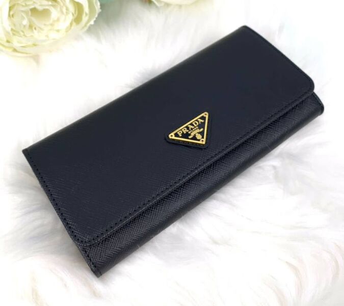 Кошелек Prada женский кожа черный 132292