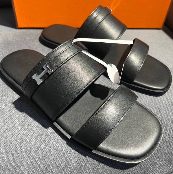 Шлепки Hermès женский кожа черный 183799