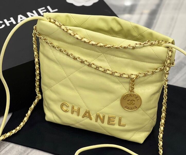 Сумка Chanel 22 женский кожа горчичный 109427