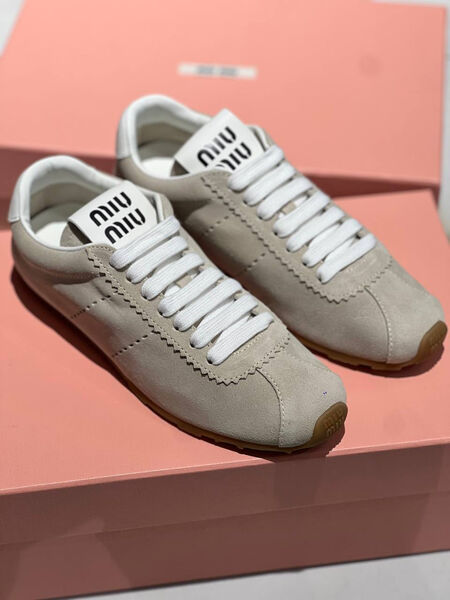Кроссовки Miu Miu женский замша бежевый 138640-2