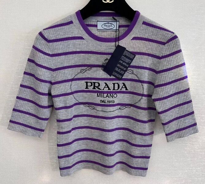 Кофта Prada женский графитовый 154681