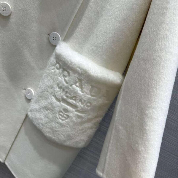 Пальто Prada женский белый 123809-5