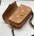 Сумка Louis Vuitton Pochette Metis женский кожа бежевый 174556-4