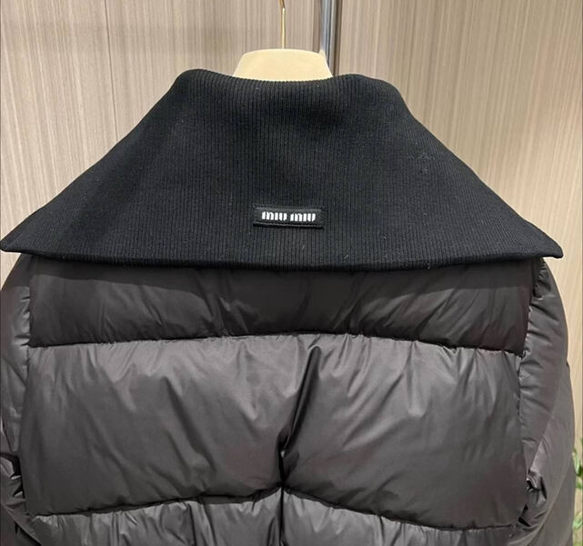 Пуховик Miu Miu женский черный 128326-3