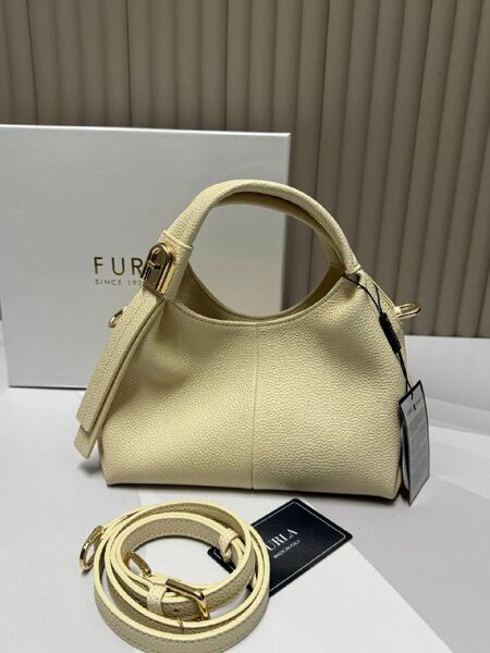 Cумка Furla женский кожа молочный g5018296-1