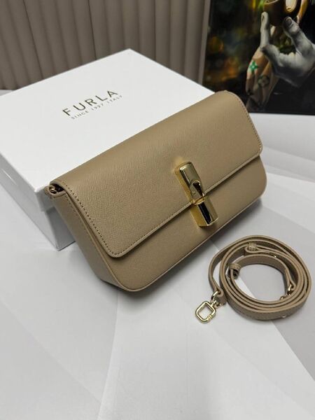 Сумка Furla женский кожа бежевый r7709066-1