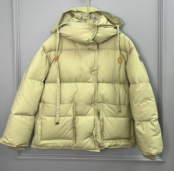 Пуховик Moncler женский горчичный 128856