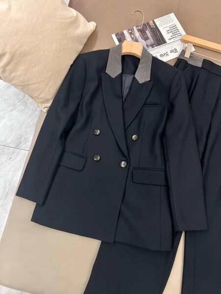 Костюм Brunello Cucinelli женский черный 124914-2