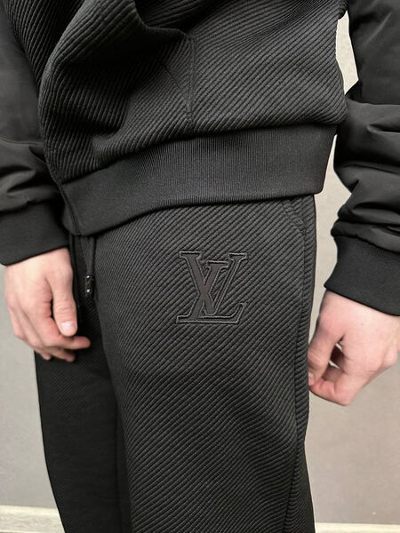 Мужской костюм Louis Vuitton мужской черный 135331-9