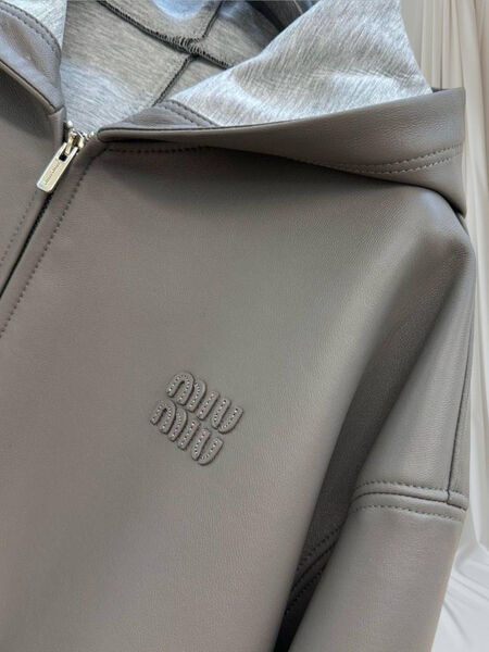 Куртка Miu Miu женский кожа графитовый 195048-4