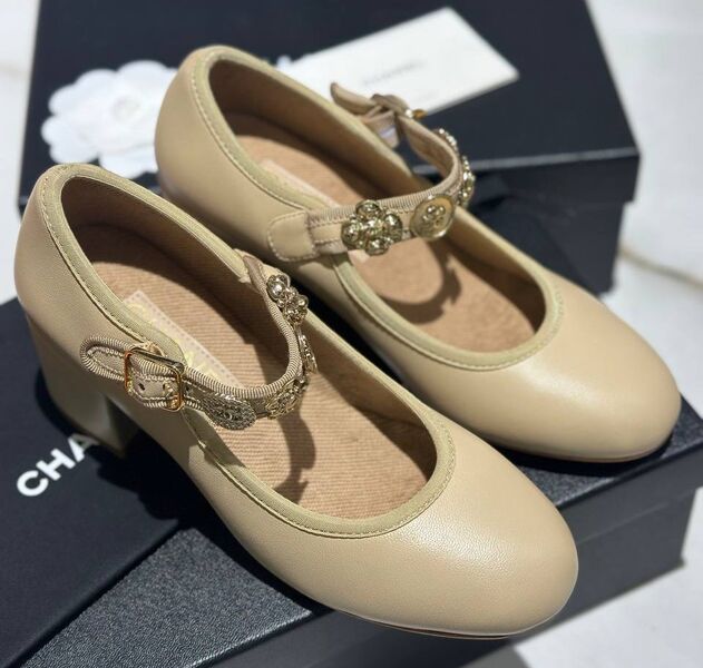 Туфли Chanel женский кожа бежевый 156703