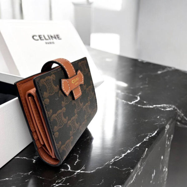 Кошелек Celine женский кожа swift 156286