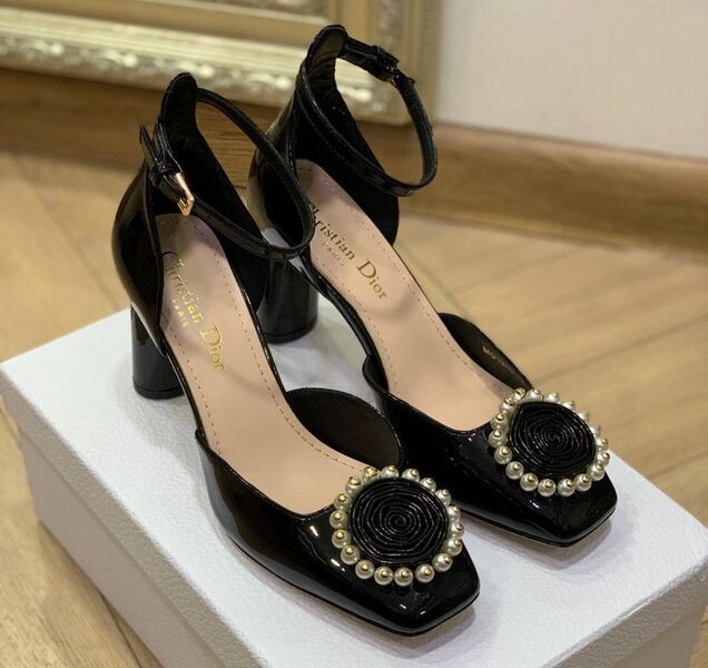 Туфли Christian Dior женский кожа черный 136104