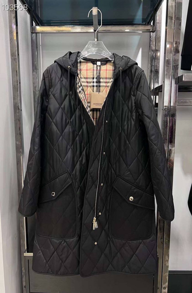 Пуховик Burberry женский черный 62440-4