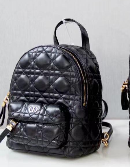Рюкзак Christian Dior женский кожа черный 65033
