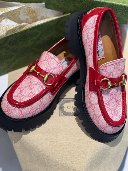 Лоферы Gucci женский текстиль розовый 104903-4