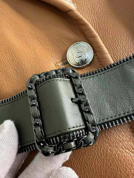 Дубленка Chanel женский овчина бежевый 170530-4