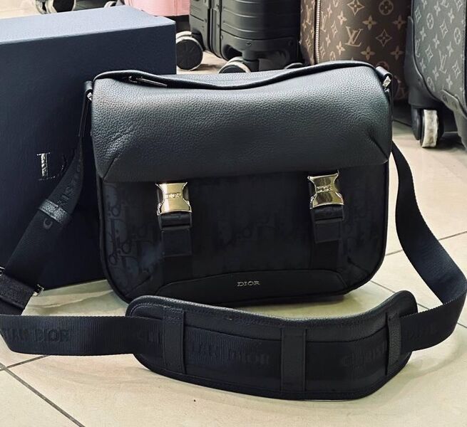 Мужская сумка мессенджер Christian Dior мужской кожа черный 133560